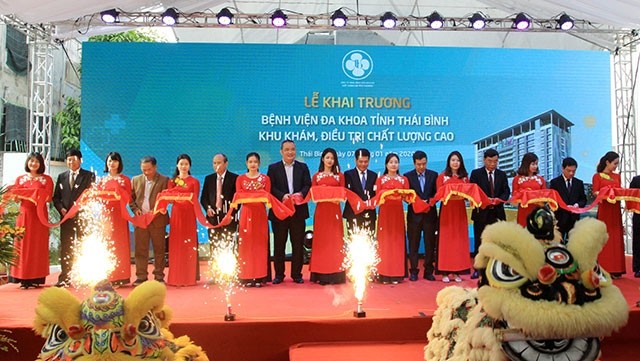 Khai trương Khu khám, điều trị chất lượng cao vốn đầu tư hơn 1.200 tỷ đồng